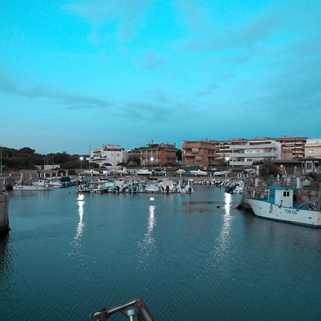 Roma Al Mare! Le Comete Del Borghetto Lido di Ostia Exterior foto