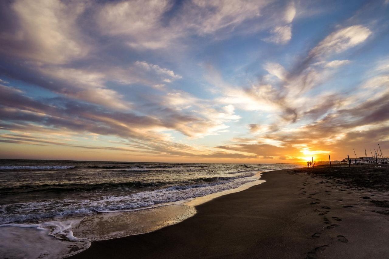 Roma Al Mare! Le Comete Del Borghetto Lido di Ostia Exterior foto